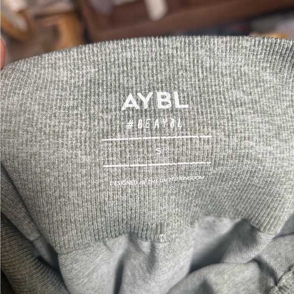 AYBL | seamless leggings | size small - Picture 7 of 7